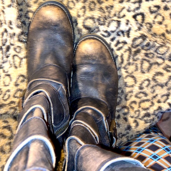 Tall Coral Buckle Boots, make a statement! - Picture 4 of 6